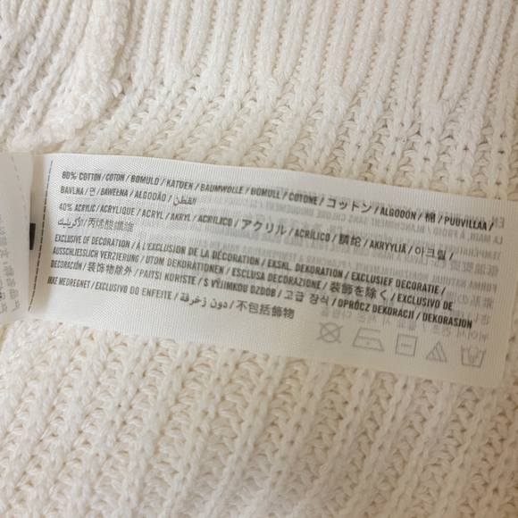 Abercrombie & Fitch Logo Sweater Size Small - Picture 5 of 6